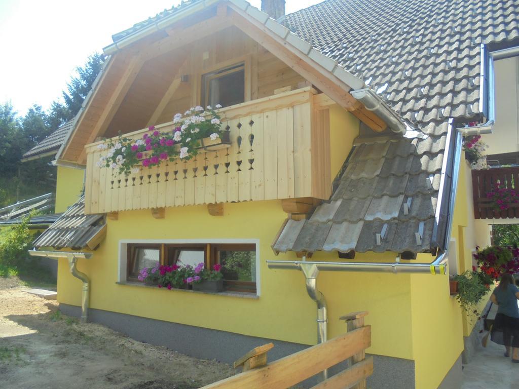 בוהין Farmhouse Pri Miklavu מראה חיצוני תמונה